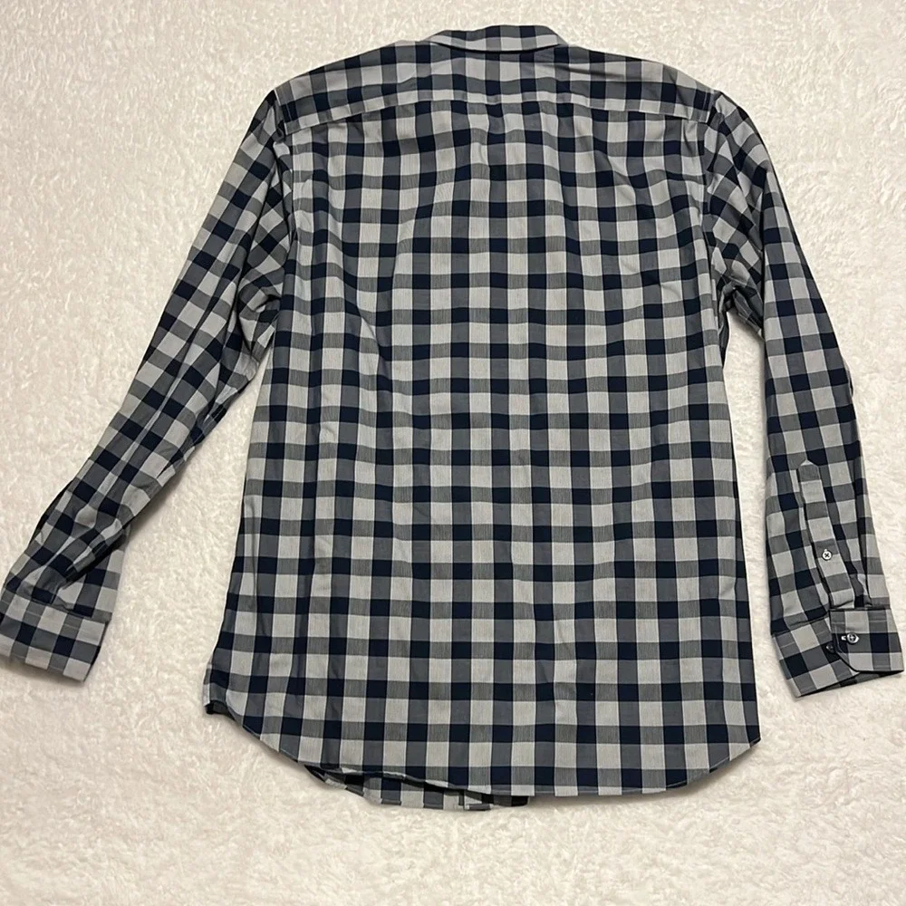 Banana Republic casual button